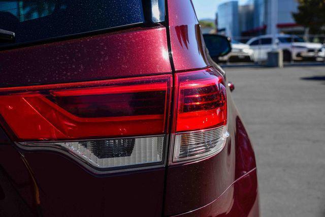 used 2017 Toyota Highlander car, priced at $33,924