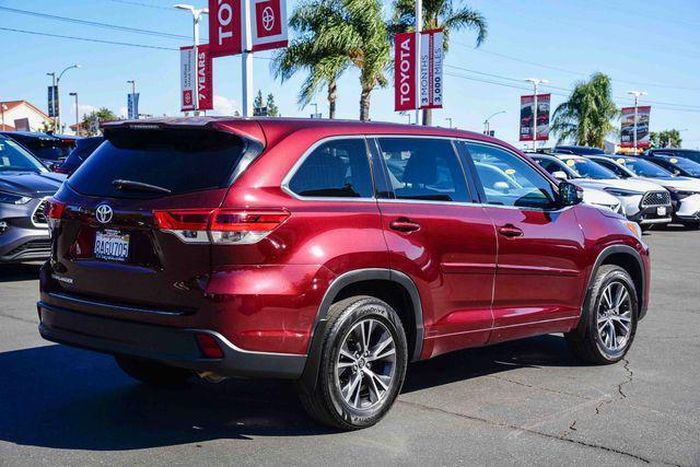 used 2017 Toyota Highlander car, priced at $33,924