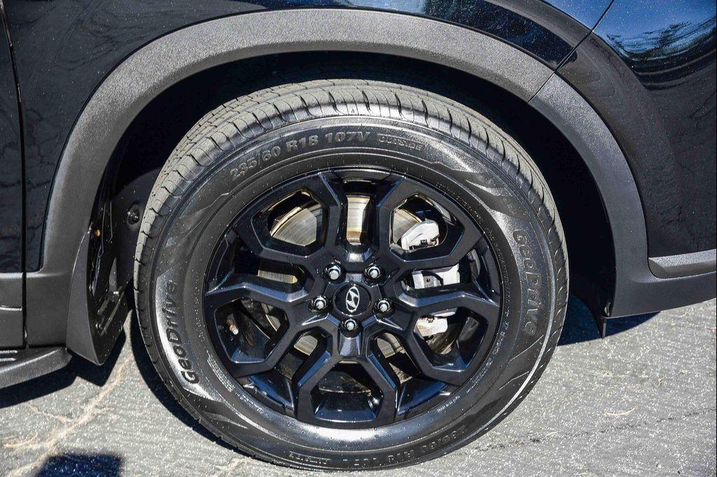 used 2023 Hyundai Santa Fe car, priced at $22,492