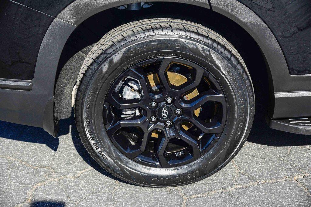 used 2023 Hyundai Santa Fe car, priced at $22,492