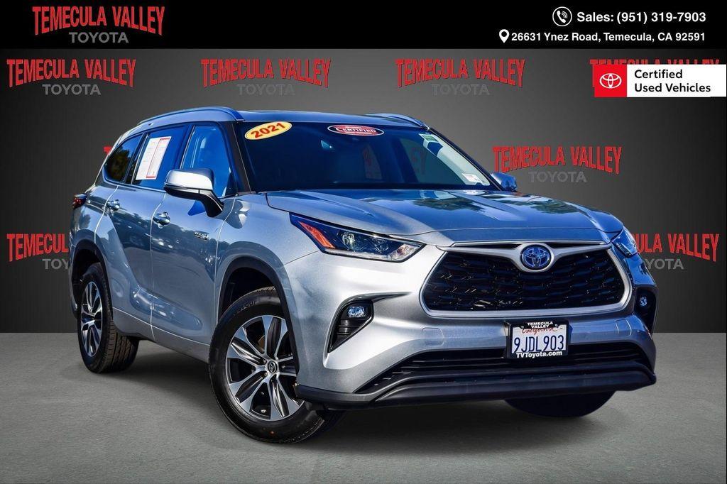 used 2021 Toyota Highlander Hybrid car, priced at $30,741