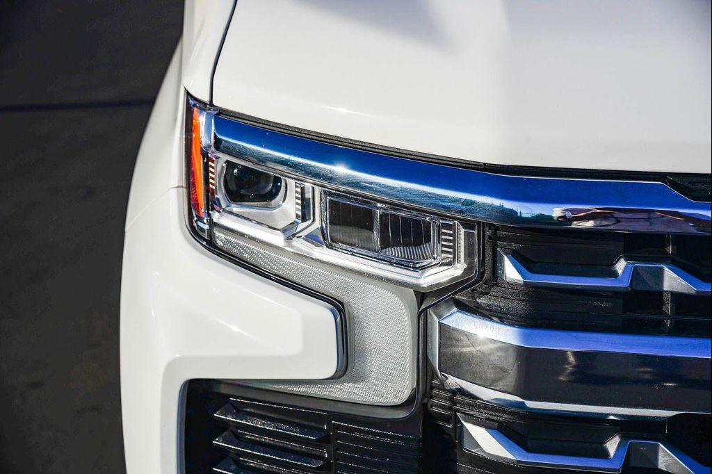 used 2024 Chevrolet Silverado 1500 car, priced at $49,971