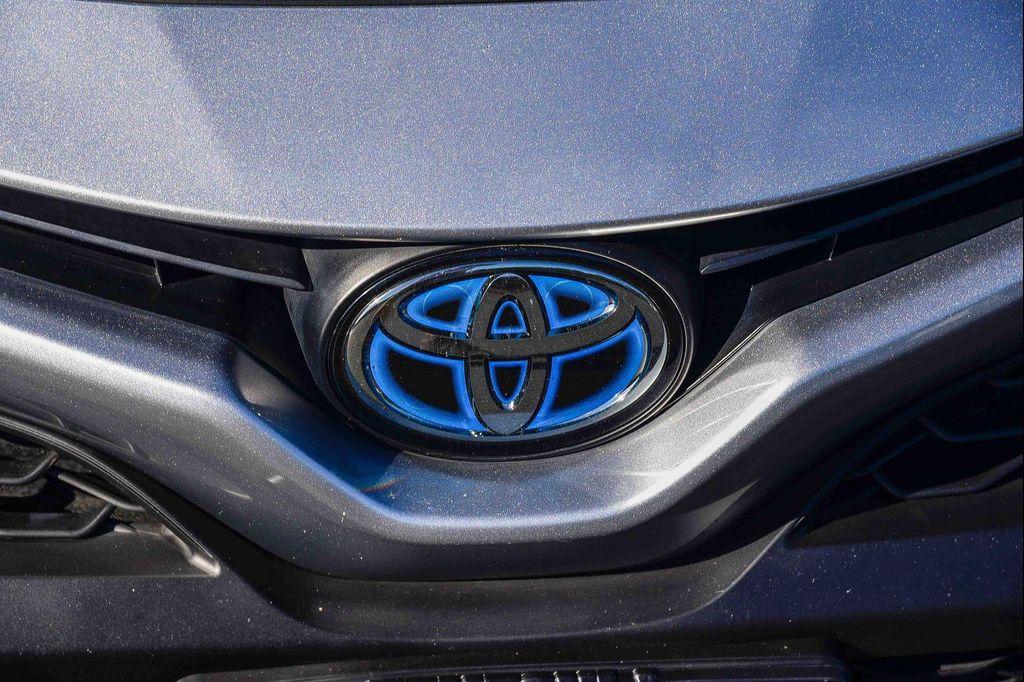 used 2023 Toyota Camry car, priced at $25,474