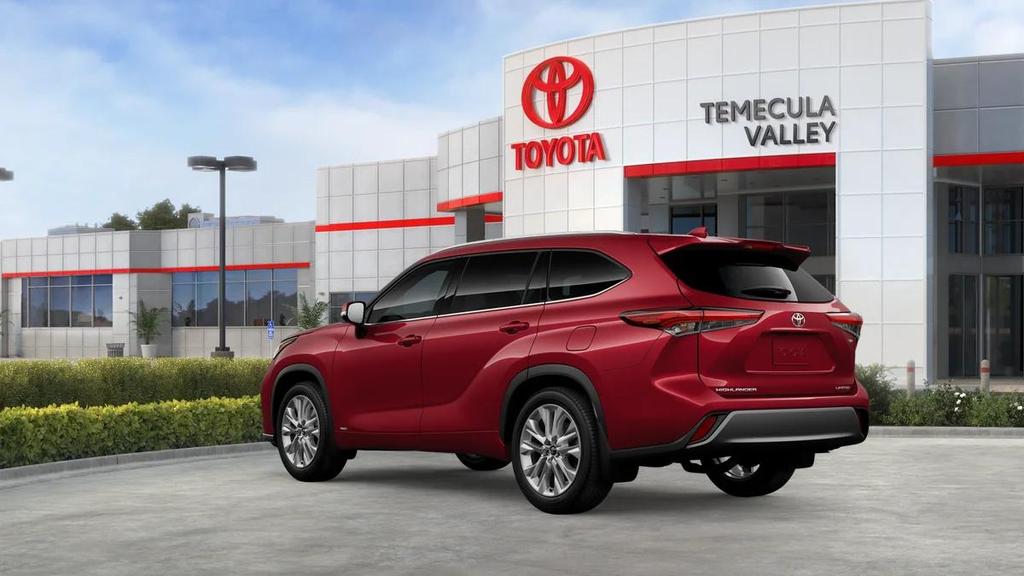 new 2026 Toyota Highlander Hybrid car, priced at $54,428