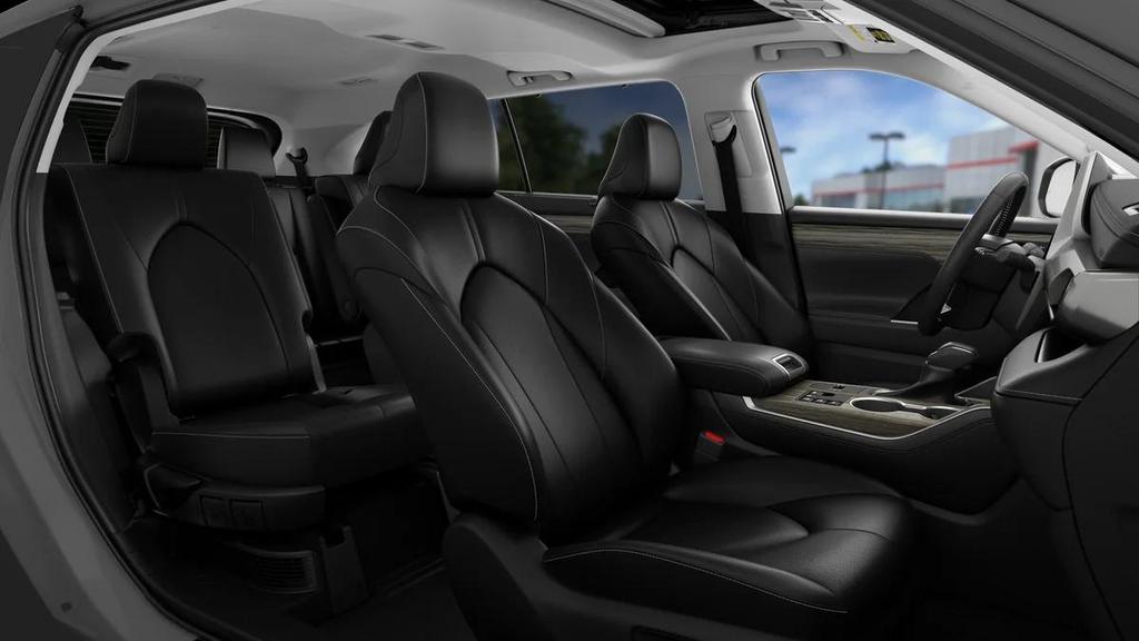 new 2026 Toyota Highlander Hybrid car, priced at $54,428