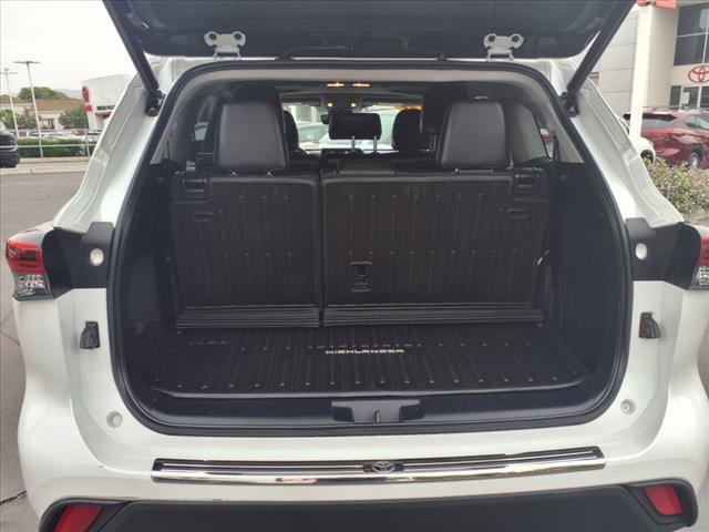 used 2022 Toyota Highlander car, priced at $34,948