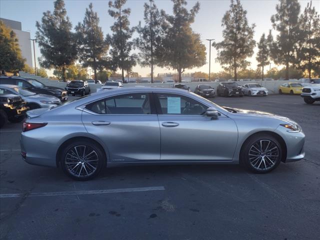 used 2022 Lexus ES 300h car, priced at $39,994