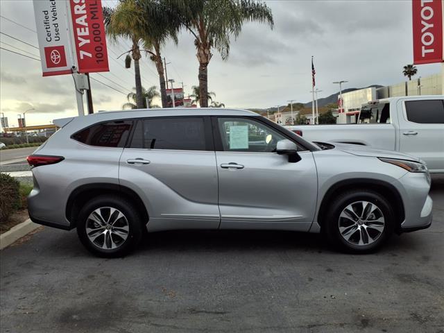 used 2021 Toyota Highlander car, priced at $29,859
