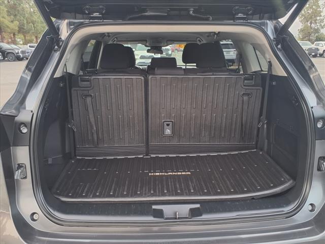 used 2023 Toyota Highlander Hybrid car, priced at $33,492