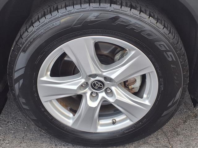 used 2023 Toyota Highlander Hybrid car, priced at $33,492