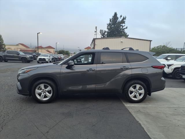 used 2023 Toyota Highlander Hybrid car, priced at $33,492