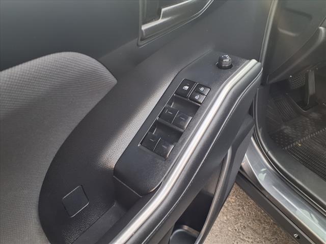 used 2023 Toyota Highlander Hybrid car, priced at $33,492