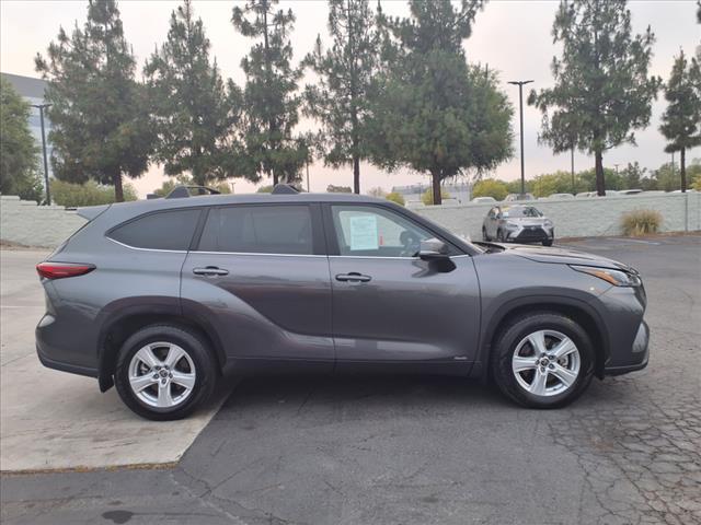 used 2023 Toyota Highlander Hybrid car, priced at $33,492