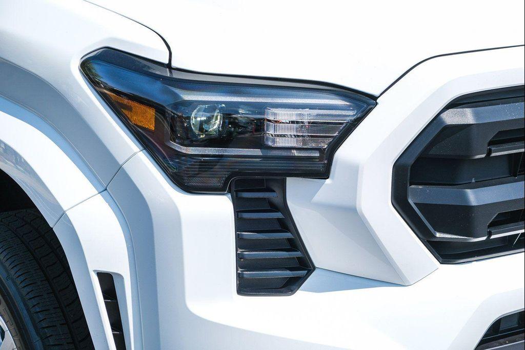 new 2025 Toyota Tacoma car, priced at $44,913