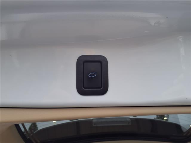 used 2018 Toyota Highlander car, priced at $28,995