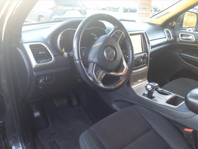 used 2015 Jeep Grand Cherokee car, priced at $16,844