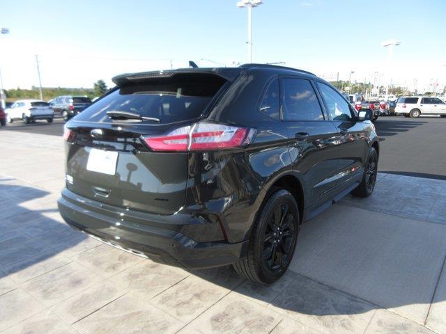 new 2024 Ford Edge car, priced at $35,862