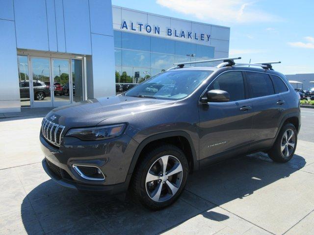 used 2019 Jeep Cherokee car, priced at $17,465