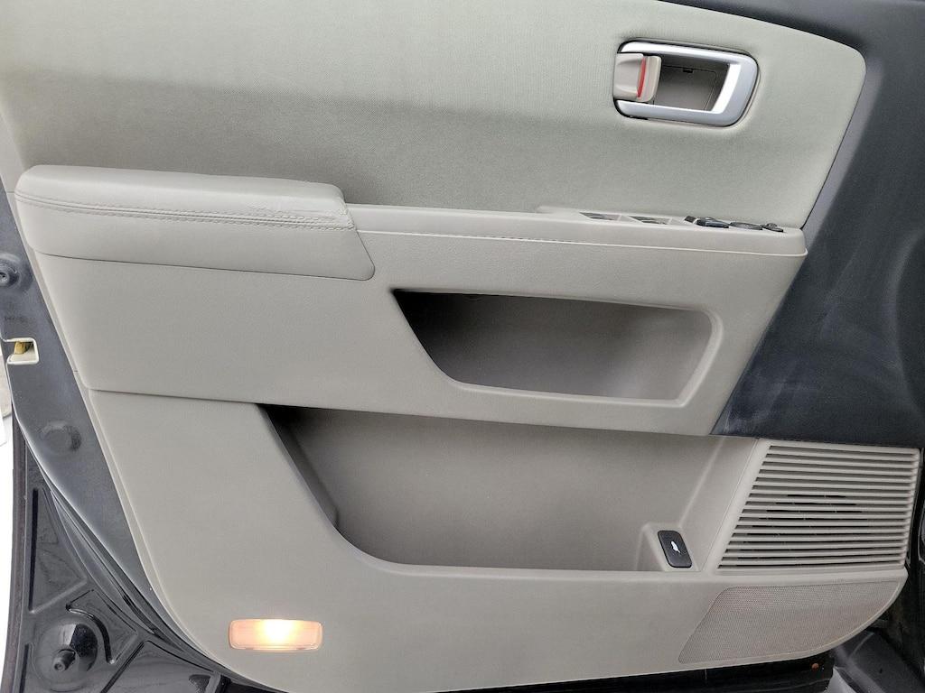 used 2015 Honda Pilot car, priced at $14,599