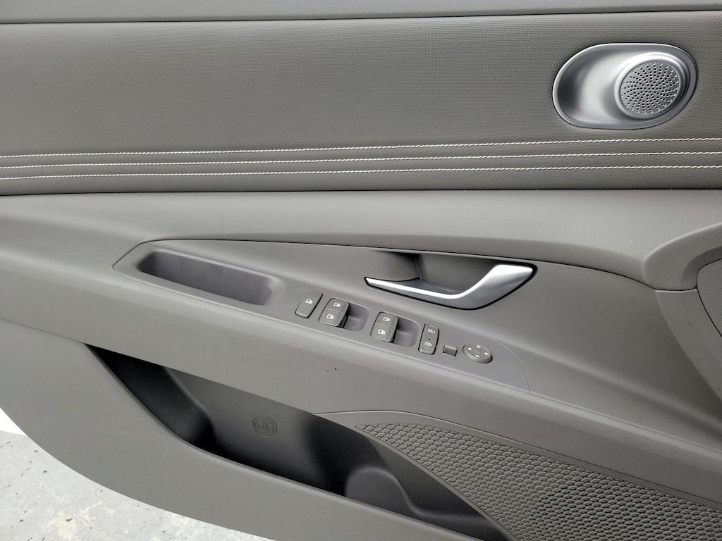 used 2022 Hyundai Elantra car, priced at $19,998