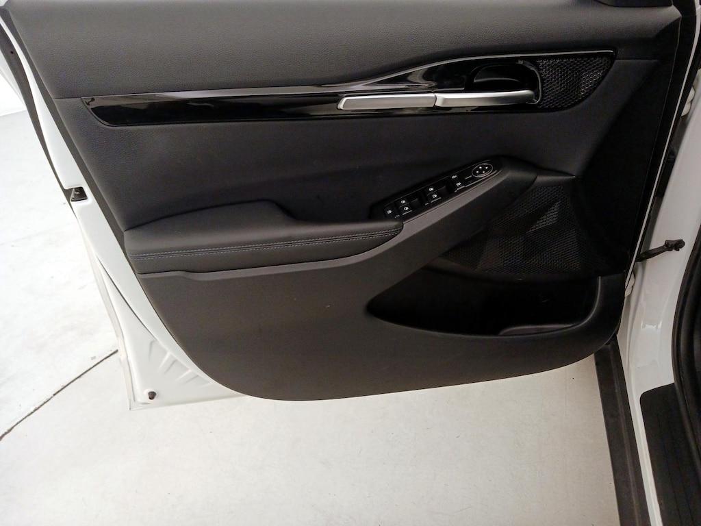 used 2023 Kia Seltos car, priced at $22,998