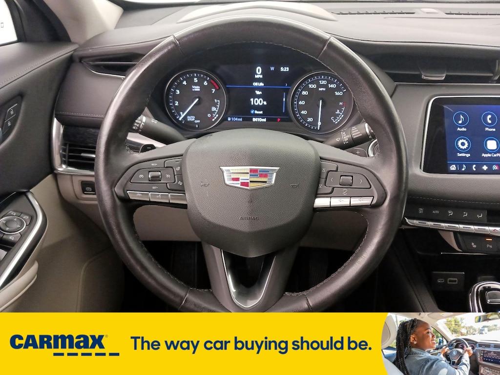 used 2023 Cadillac XT4 car, priced at $34,998