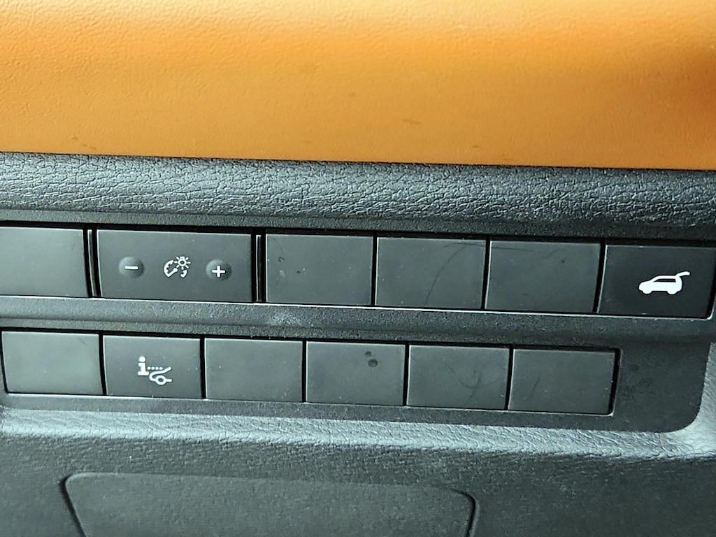 used 2024 Mitsubishi Outlander car, priced at $32,998