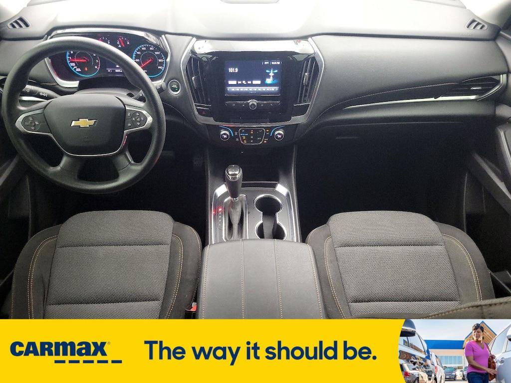 used 2019 Chevrolet Traverse car, priced at $22,998