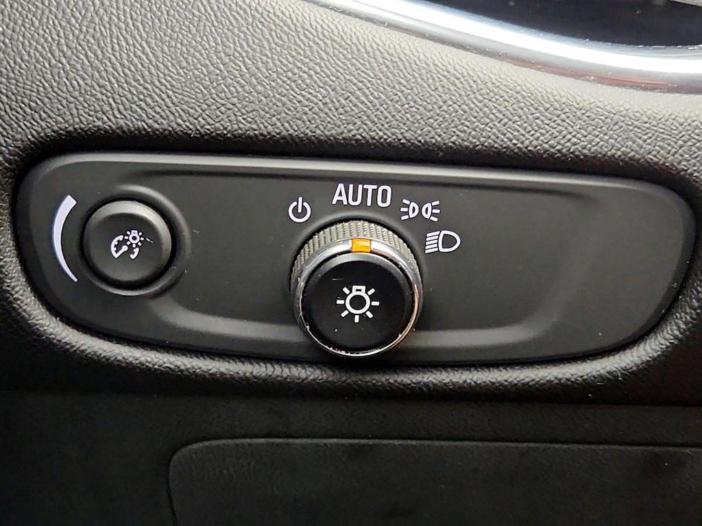 used 2016 Chevrolet Malibu car, priced at $12,998