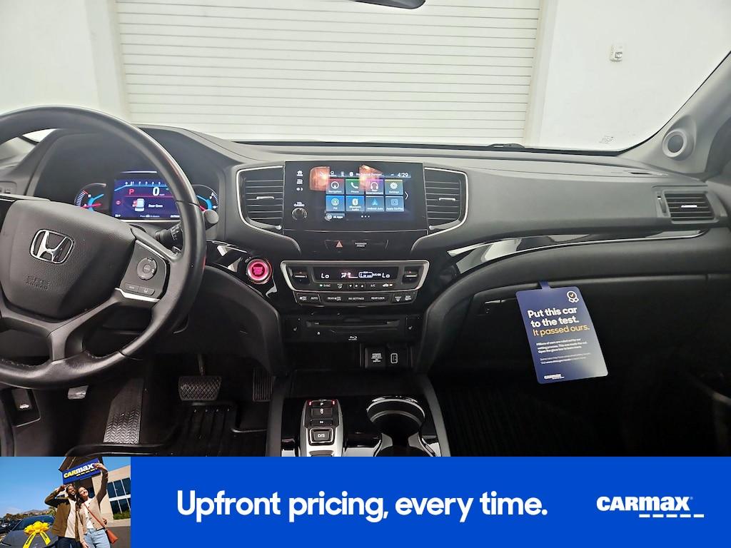 used 2021 Honda Pilot car, priced at $29,998