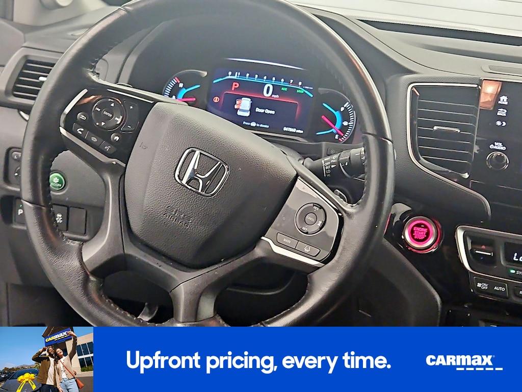 used 2021 Honda Pilot car, priced at $29,998