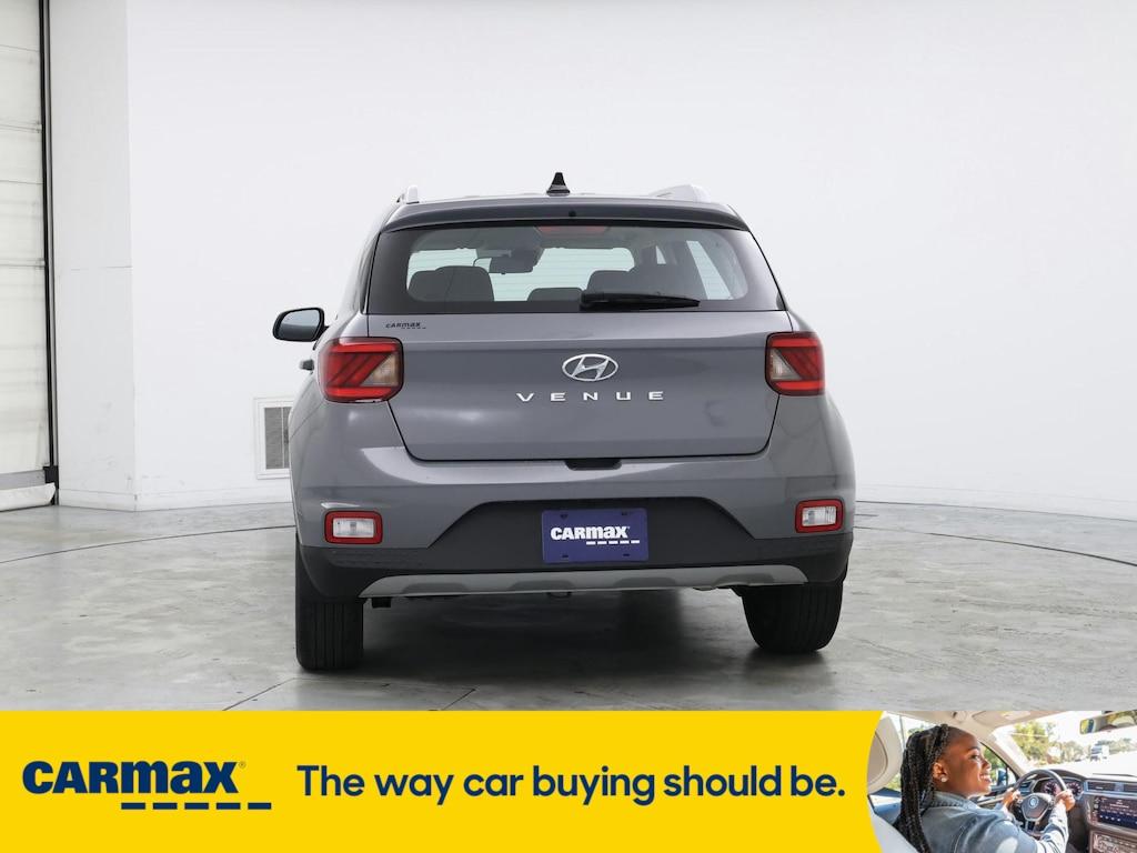 used 2022 Hyundai Venue car, priced at $18,998