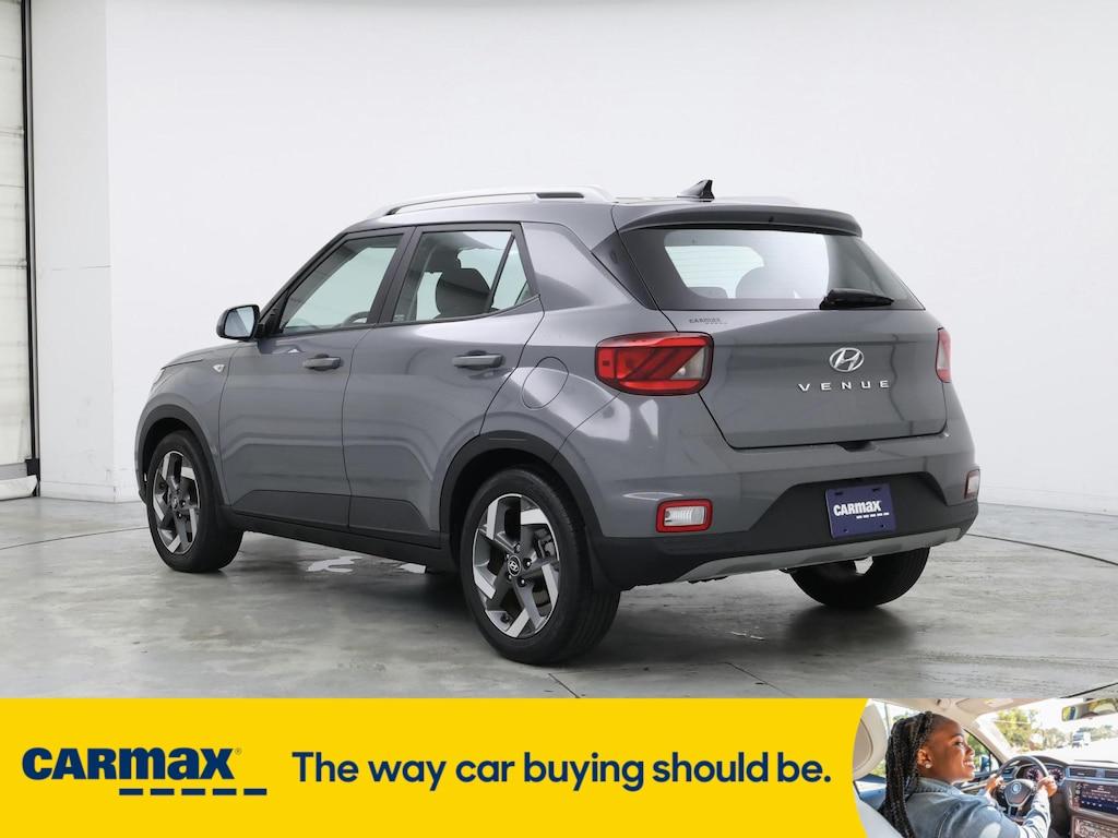 used 2022 Hyundai Venue car, priced at $18,998