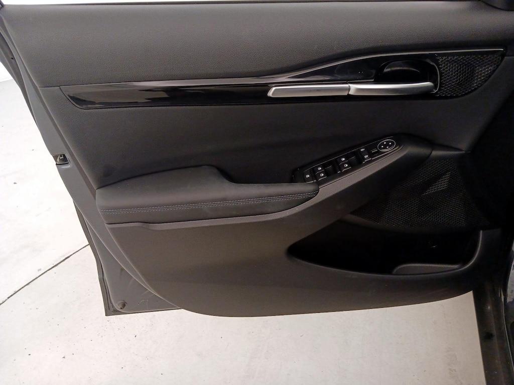 used 2023 Kia Seltos car, priced at $23,998