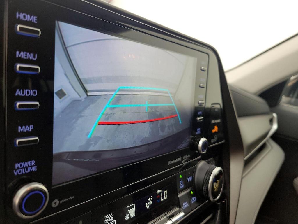 used 2021 Toyota Highlander car, priced at $35,998
