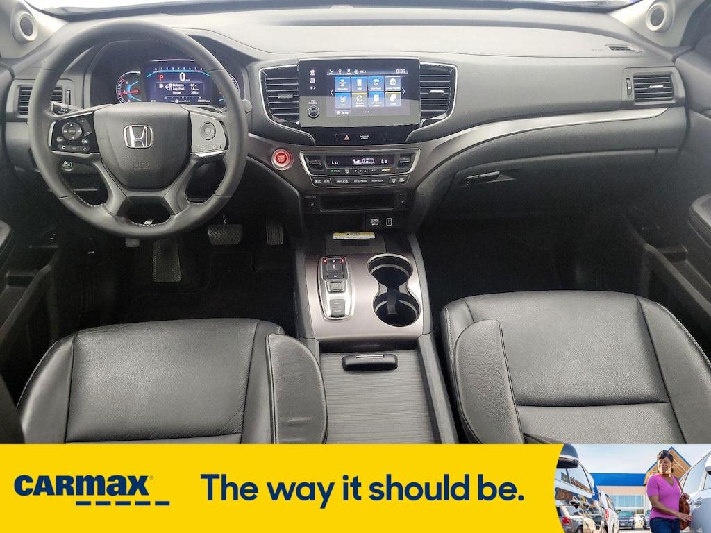 used 2022 Honda Pilot car, priced at $30,998