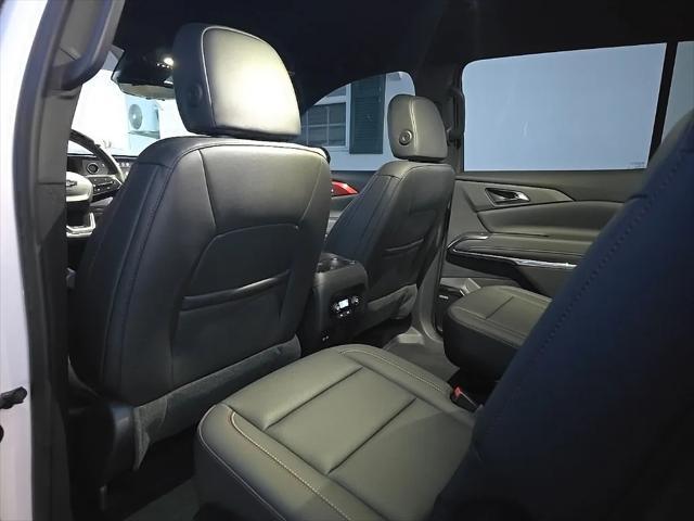 used 2024 Chevrolet Traverse car, priced at $52,990