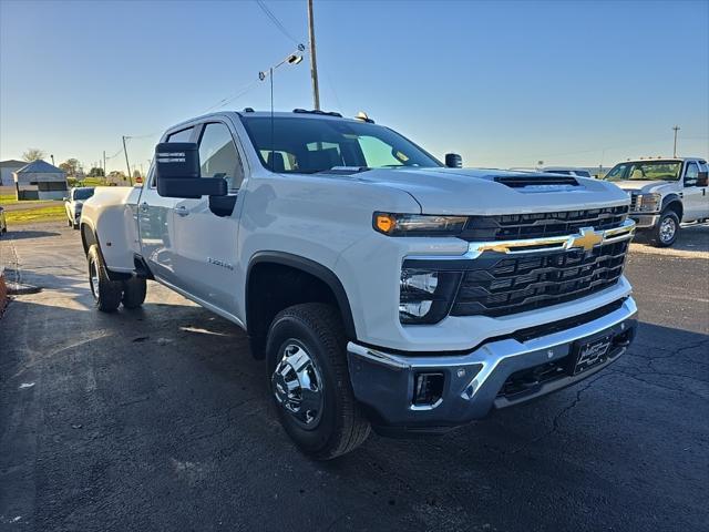 new 2025 Chevrolet Silverado 3500 car, priced at $71,706