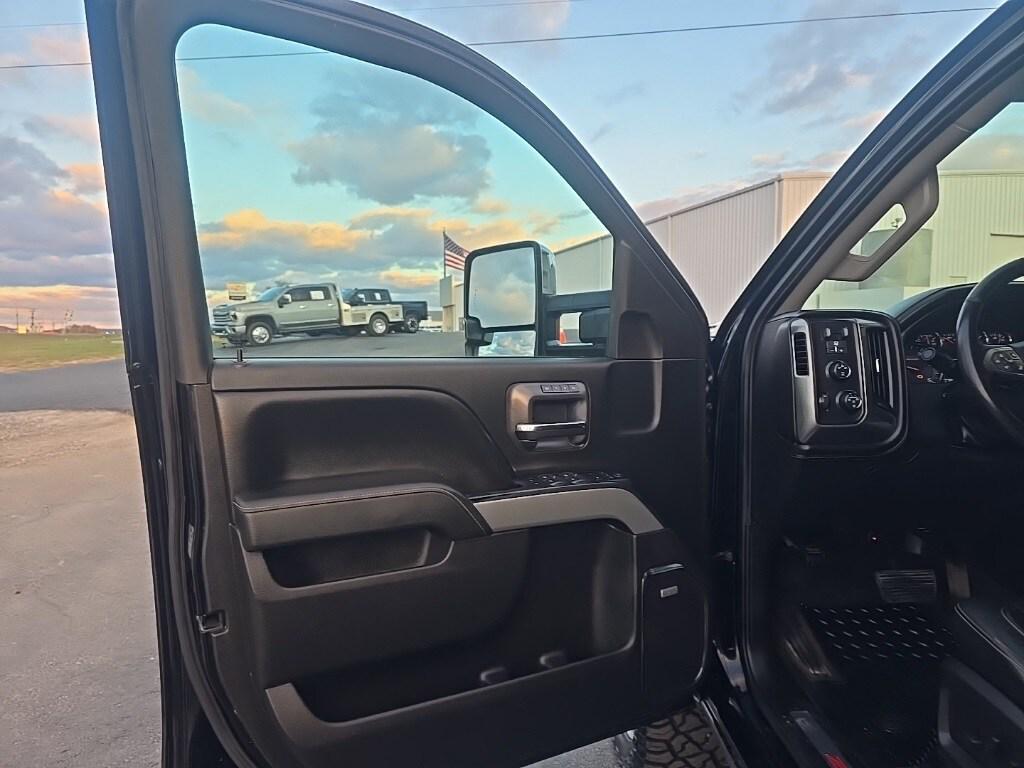 used 2015 Chevrolet Silverado 2500 car, priced at $21,490