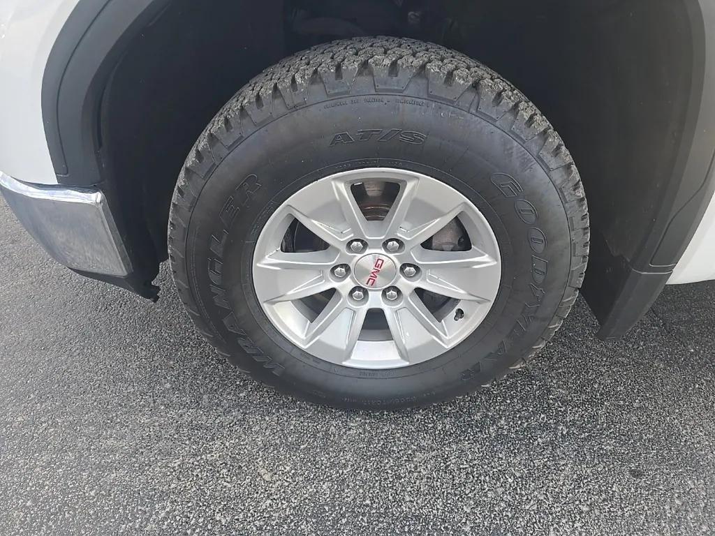 used 2021 GMC Sierra 1500 car, priced at $21,750