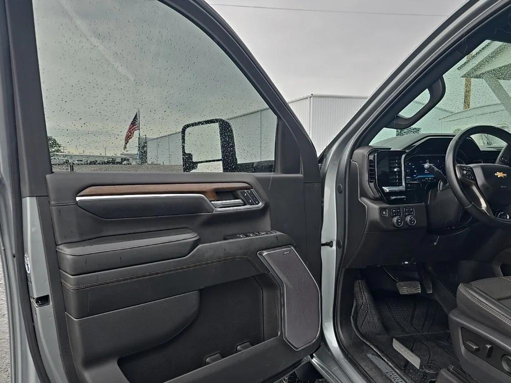 used 2024 Chevrolet Silverado 3500 car, priced at $83,500