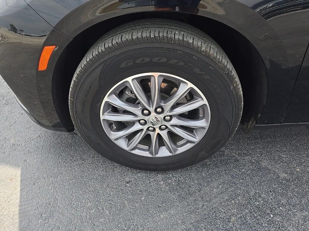 used 2024 Buick Enclave car, priced at $33,809