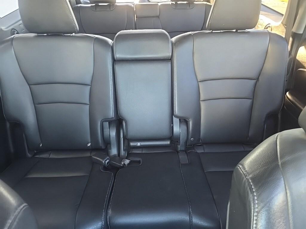 used 2019 Honda Pilot car, priced at $21,267
