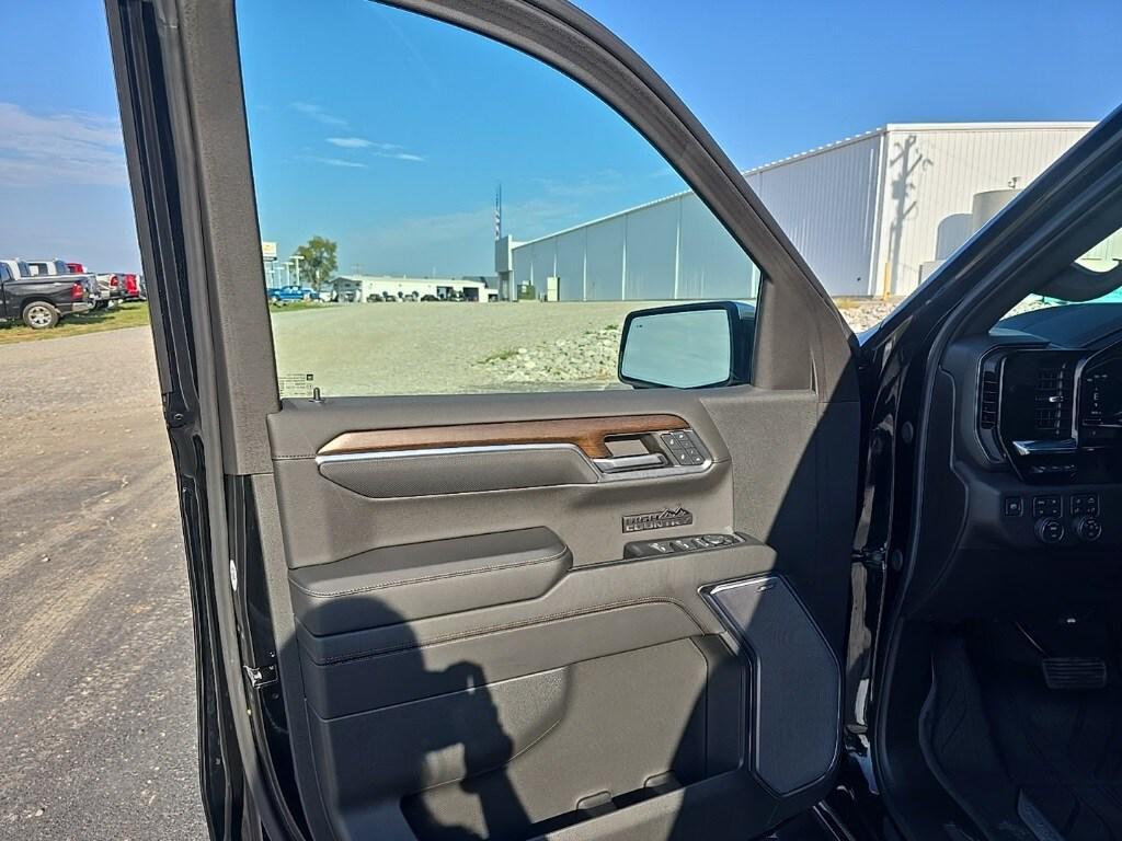 used 2024 Chevrolet Silverado 1500 car, priced at $61,588