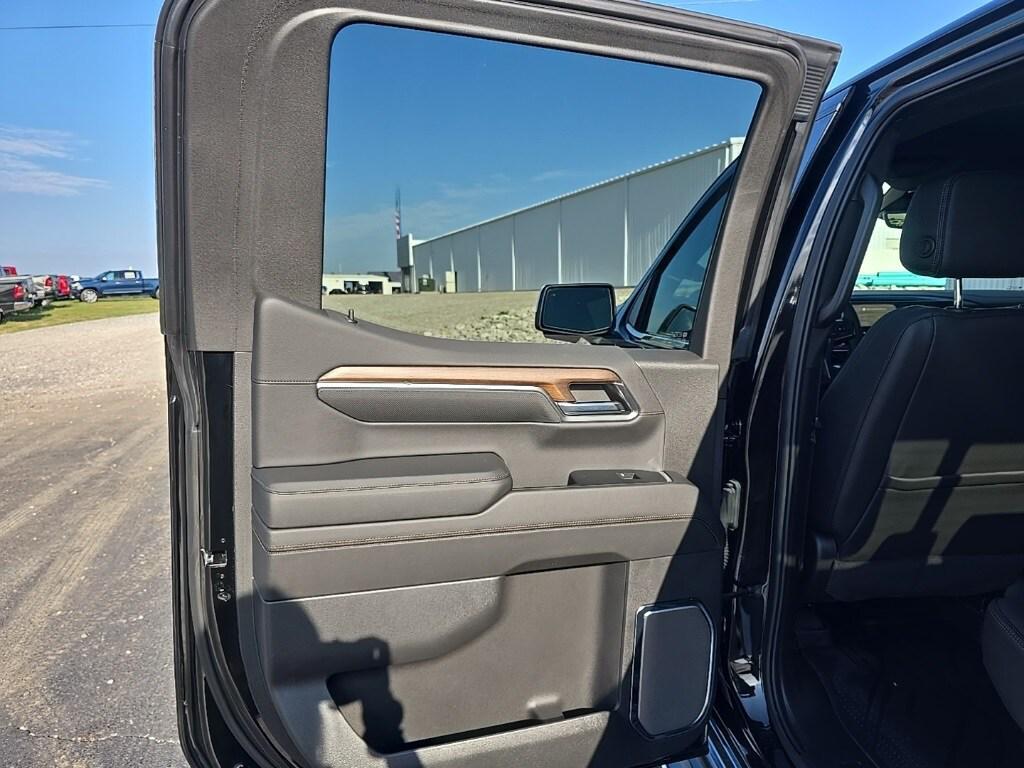 used 2024 Chevrolet Silverado 1500 car, priced at $61,588