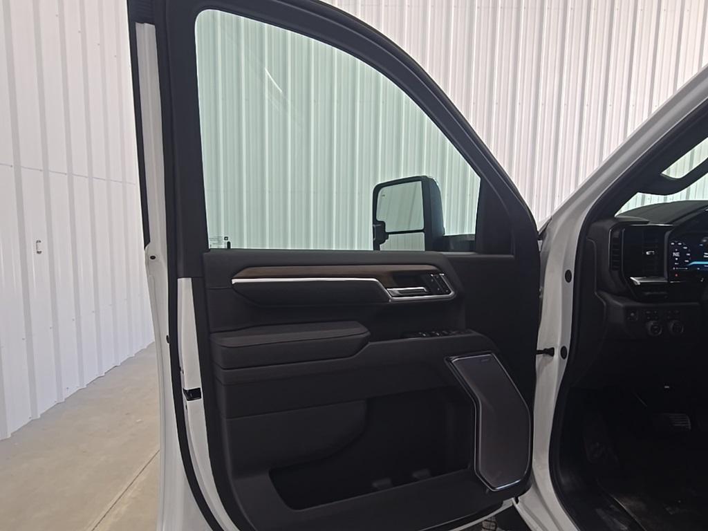 new 2026 Chevrolet Silverado 2500 car, priced at $75,844