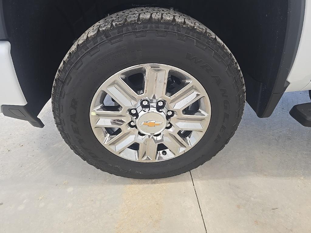 new 2026 Chevrolet Silverado 2500 car, priced at $75,844