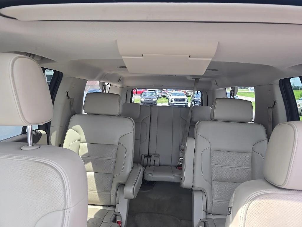 used 2016 GMC Yukon XL car, priced at $17,900