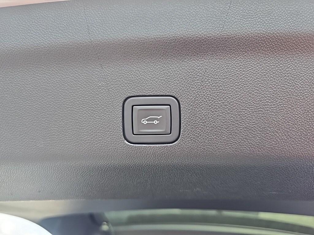 used 2023 Chevrolet Tahoe car, priced at $63,488