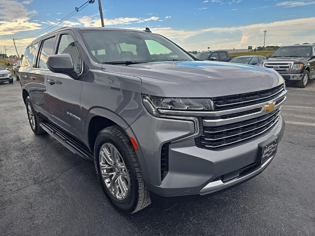 used 2022 Chevrolet Suburban car, priced at $40,395